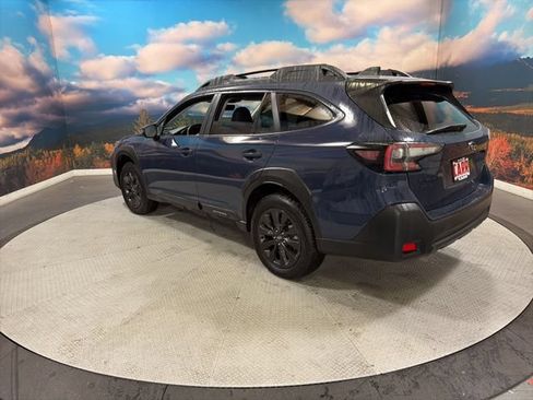 Certified 2025 Subaru Outback Onyx Edition AWD/4WD image 6