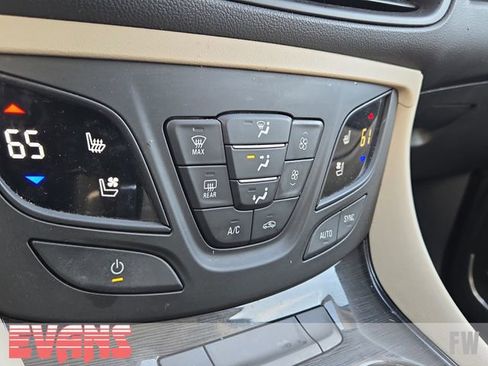 Used 2017 Buick Envision Premium w/ Driver Confidence Package image 8