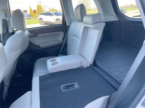 Used 2016 Subaru Forester 2.5i Touring w/ Eyesight & Navigation System image 14