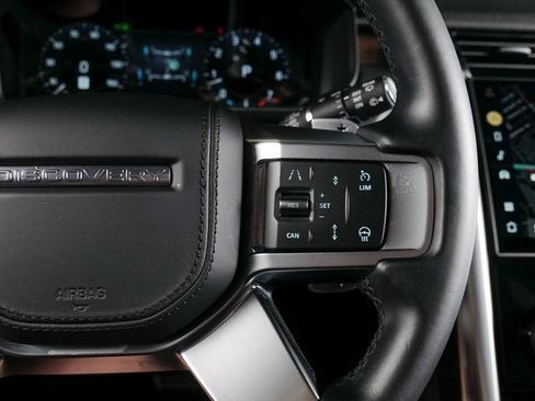 Certified 2025 Land Rover Discovery Dynamic SE AWD/4WD image 20