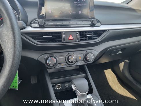 Used 2024 Kia Forte LXS image 22