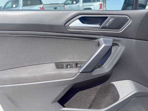 Used 2019 Volkswagen Tiguan S w/ Driver Assistance Package FWD image 20