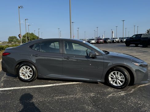 Used 2025 Toyota Camry LE FWD image 1