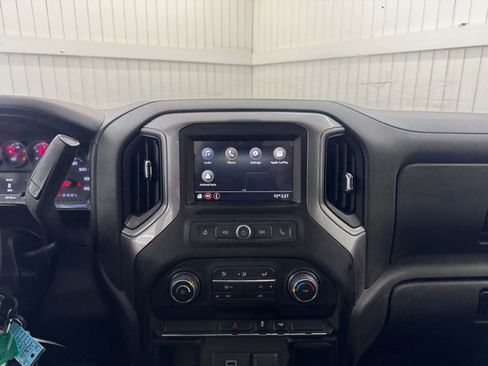 Used 2019 Chevrolet Silverado 1500 W/T RWD image 15