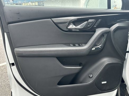 Used 2019 Chevrolet Blazer RS image 11