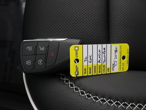 New 2026 GMC Acadia Denali image 9