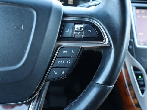 Used 2020 Lincoln Nautilus Reserve image 6