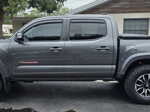 Used 2020 Toyota Tacoma 4x4 Double Cab image 2