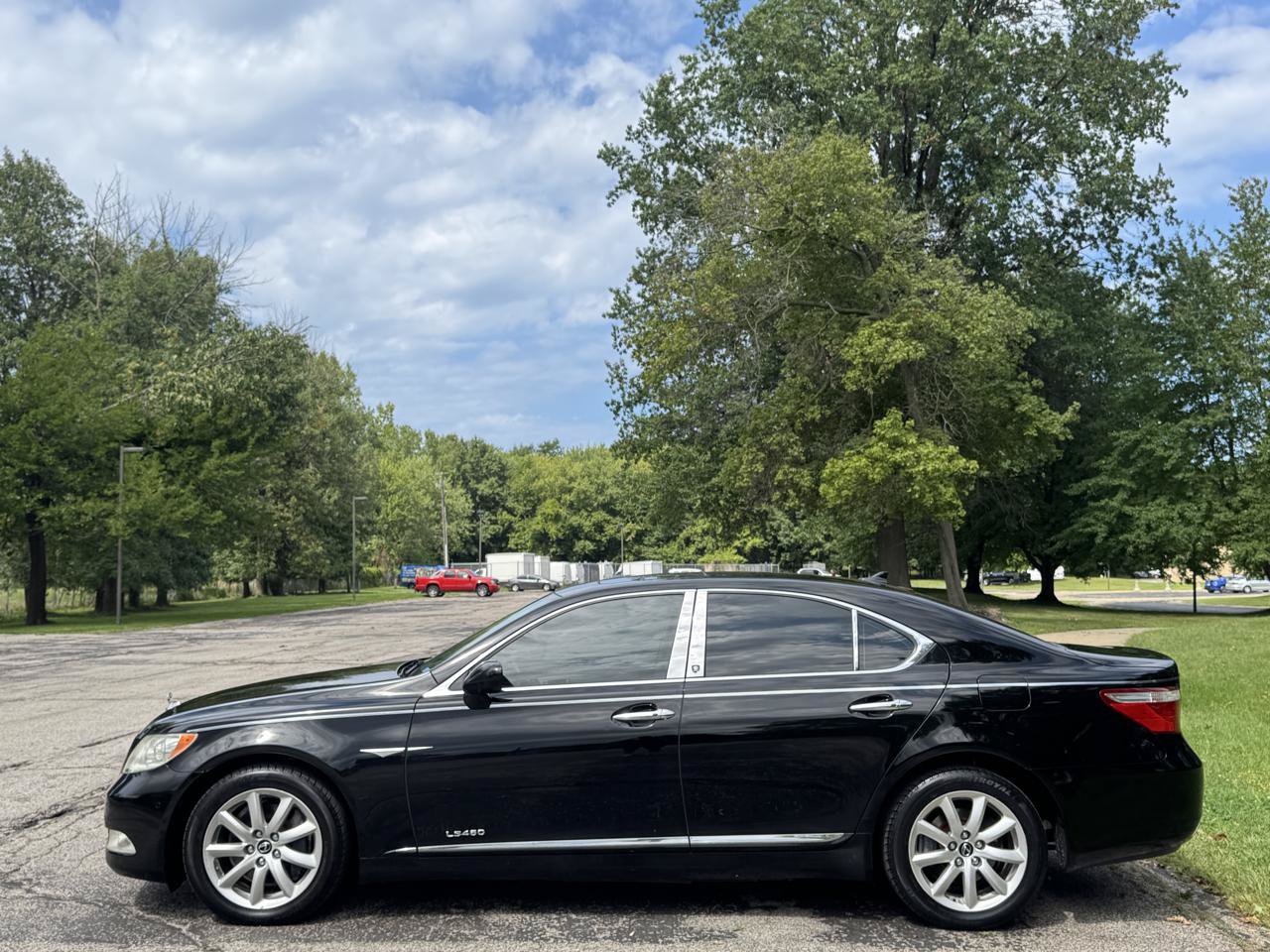 Used 2009 Lexus LS 460 AWD image 10