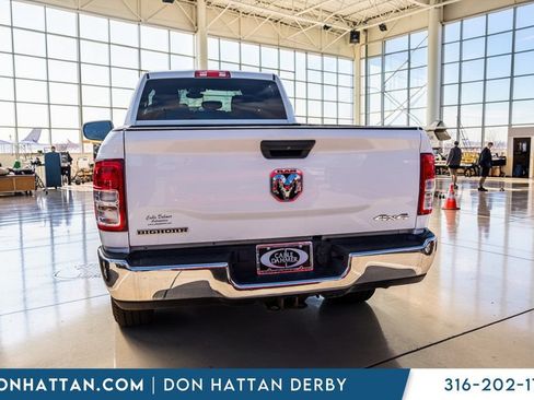Used 2024 RAM 3500 Big Horn AWD/4WD image 35