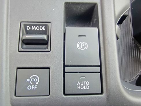 New 2026 Nissan Sentra SR w/ Floor Mat Package image 18