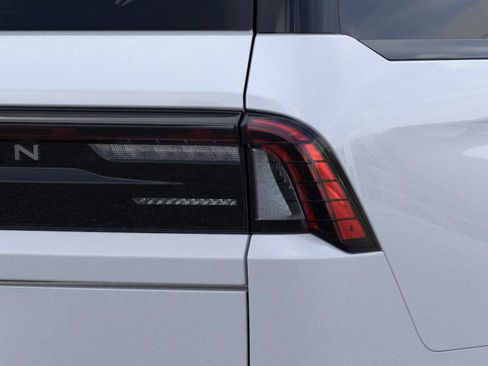 New 2026 Lincoln Navigator L Reserve w/ Jet Appearance Package image 51