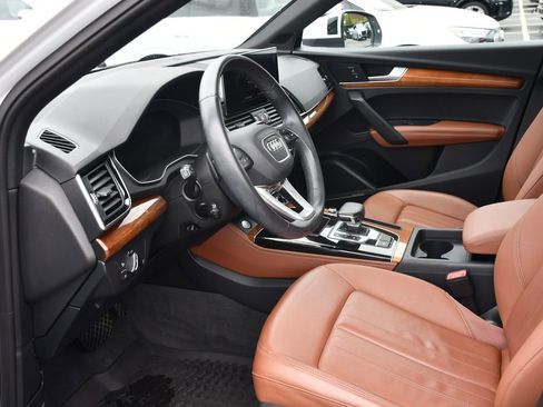 Certified 2023 Audi Q5 Premium w/ Premium Plus Package AWD/4WD image 6