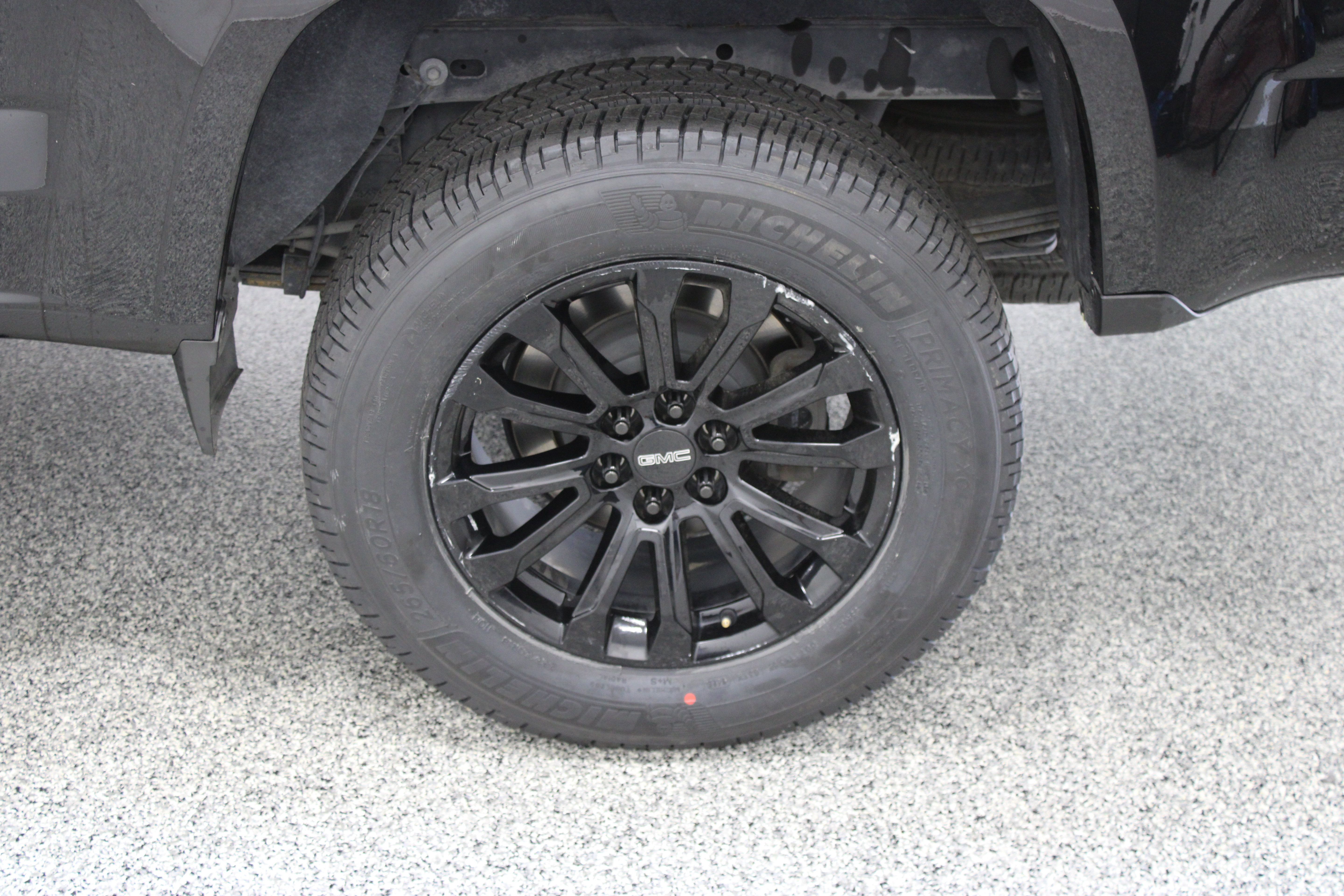 Used 2022 GMC Canyon Elevation w/ Elevation Premium Package RWD image 10