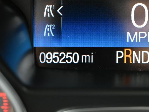 Used 2019 Ford Escape S image 19