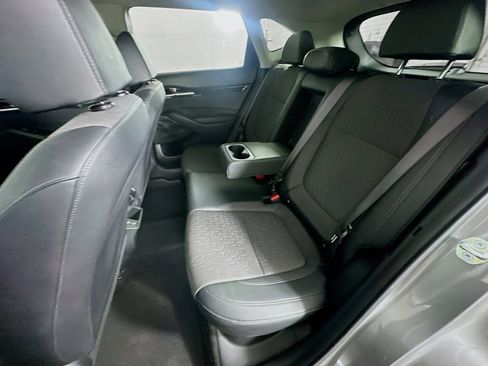 Used 2025 Kia Seltos S image 27