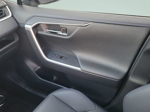 Certified 2025 Toyota RAV4 XSE AWD/4WD image 13