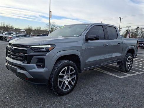 Certified 2024 Chevrolet Colorado Z71 w/ Z71 Convenience Package 2 image 3