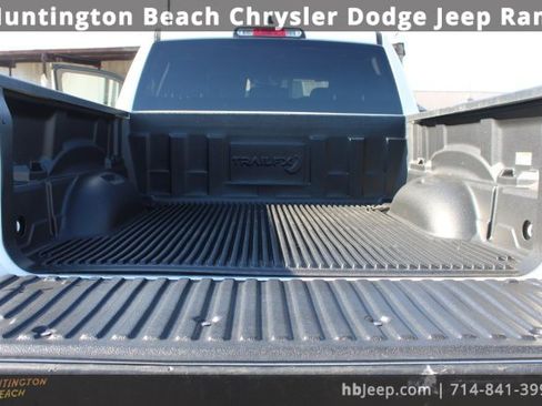 Used 2024 RAM 1500 Laramie image 39