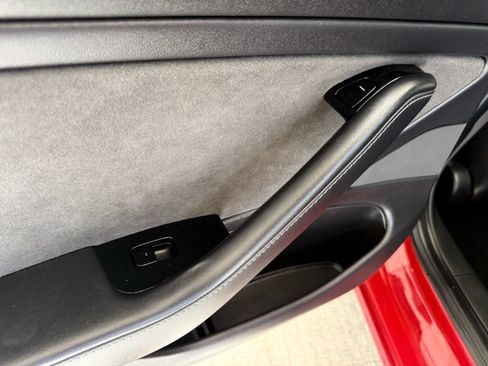 Used 2019 Tesla Model 3 Long Range RWD image 19