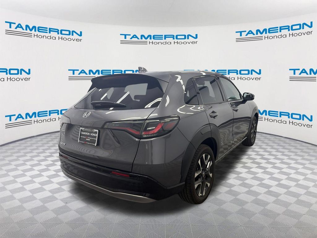 Used 2026 Honda HR-V EX-L image 5