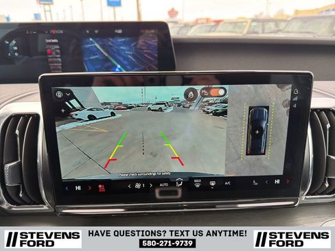 Used 2025 Ford Expedition Max Platinum image 31