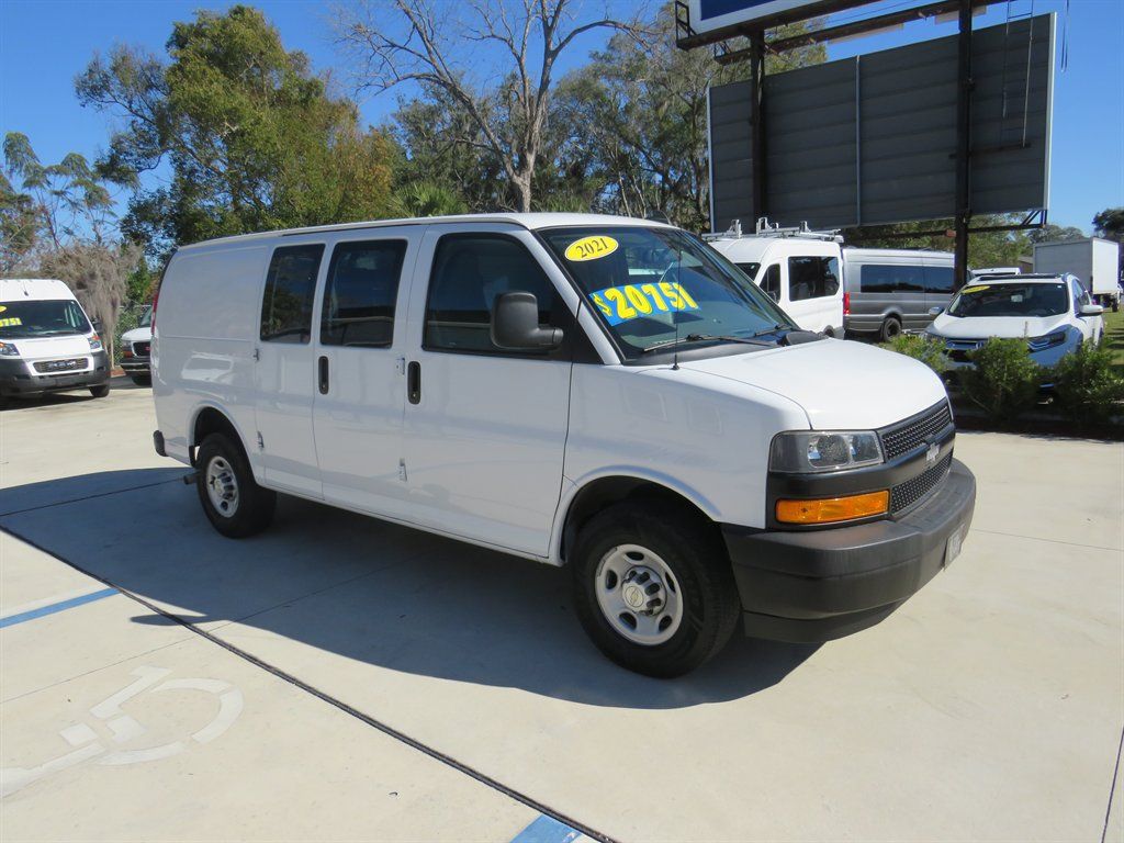 Used 2021 Chevrolet Express 2500 w/ Driver Convenience Package RWD image 20