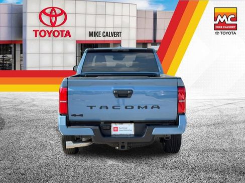 Certified 2026 Toyota Tacoma SR5 AWD/4WD image 4