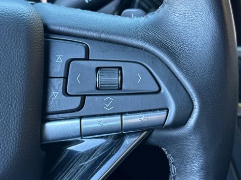 Certified 2025 Cadillac XT6 Premium Luxury image 35