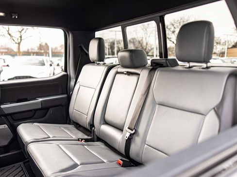 Used 2022 Ford F150 Lightning Lariat image 30