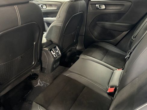 Used 2023 Volvo C40 P8 Recharge Plus AWD/4WD image 4
