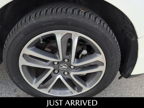 Used 2018 Acura MDX FWD w/ Advance Package image 15