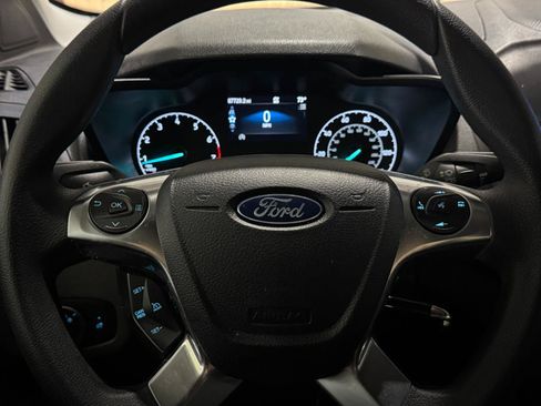 Used 2023 Ford Transit Connect XL FWD image 5