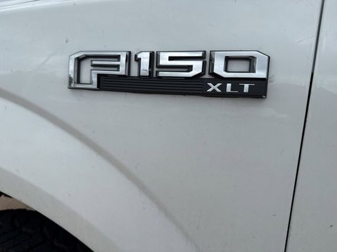 Used 2015 Ford F150 XLT w/ Equipment Group 302A Luxury image 10