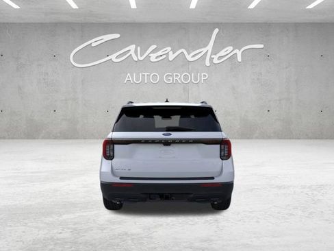 New 2026 Ford Explorer Active image 5
