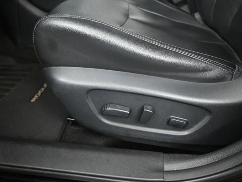 Used 2018 Nissan Rogue SL AWD/4WD image 10