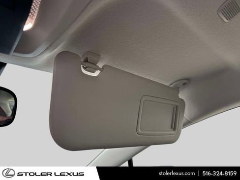 Used 2023 Toyota Corolla LE image 33