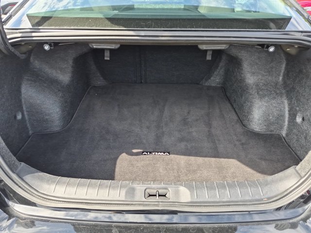Used 2025 Nissan Altima 2.5 SV FWD image 28