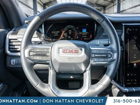 Used 2025 GMC Acadia Elevation image 6