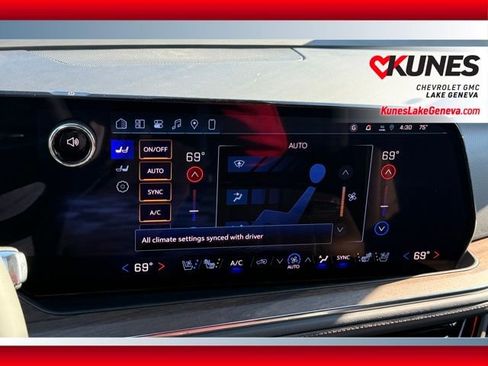 New 2026 Chevrolet Suburban High Country AWD/4WD image 44