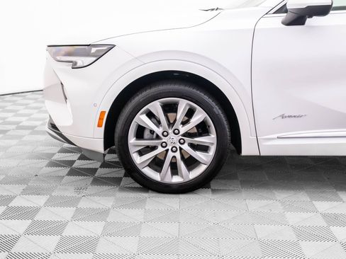 Used 2023 Buick Envision Avenir image 36