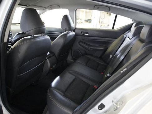 Used 2020 Nissan Altima 2.5 SR image 13