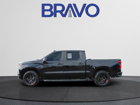 Used 2023 Chevrolet Silverado 1500 RST w/ Redline Edition image 8