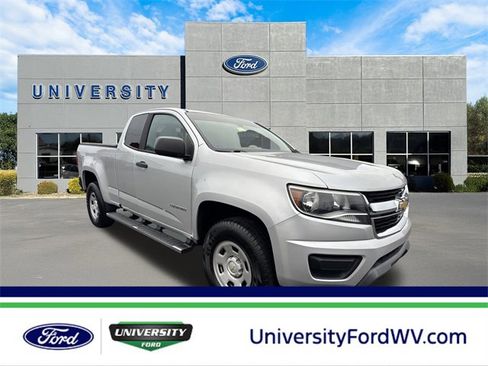 Used 2018 Chevrolet Colorado W/T image 1