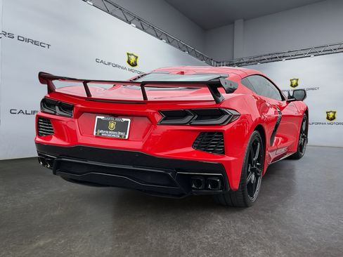 Used 2024 Chevrolet Corvette Stingray Coupe w/ 1LT RWD image 5