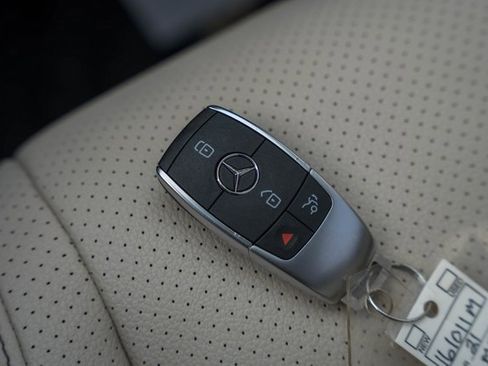 Used 2021 Mercedes-Benz GLE 350 image 43