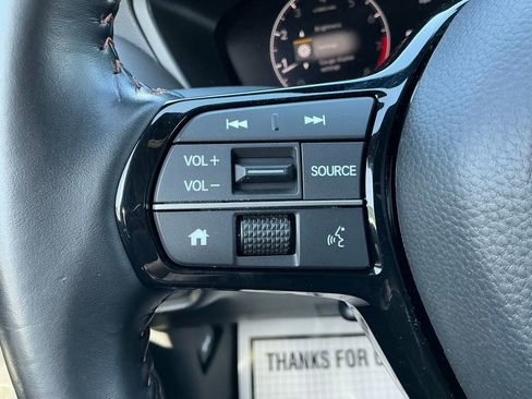 Certified 2025 Honda HR-V Sport image 32