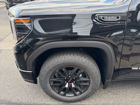 New 2026 GMC Sierra 1500 Pro w/ Graphite Edition image 4