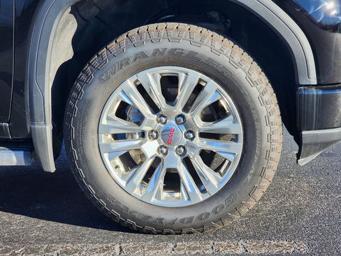 Used 2025 GMC Sierra 1500 Denali image 6