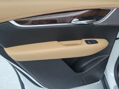 Certified 2024 Cadillac XT6 Premium Luxury w/ Platinum Package AWD/4WD image 15